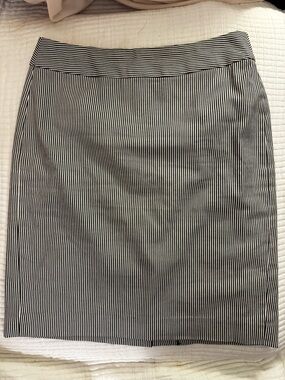 Banana Republic Black and White Pinstripe Pencil Skirt